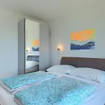 Ferienhaus Tata Ravni