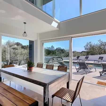 Hébergement de vacances Tata *